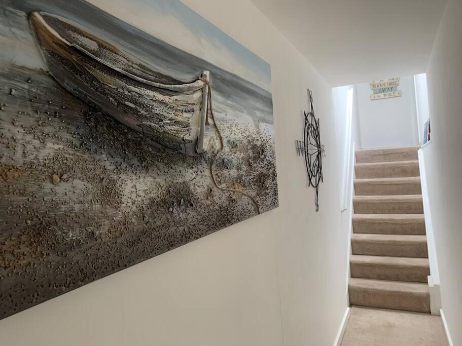 Lovely 2 Bedroom Modern Loft Apartment Sea View Morecambe Exterior foto