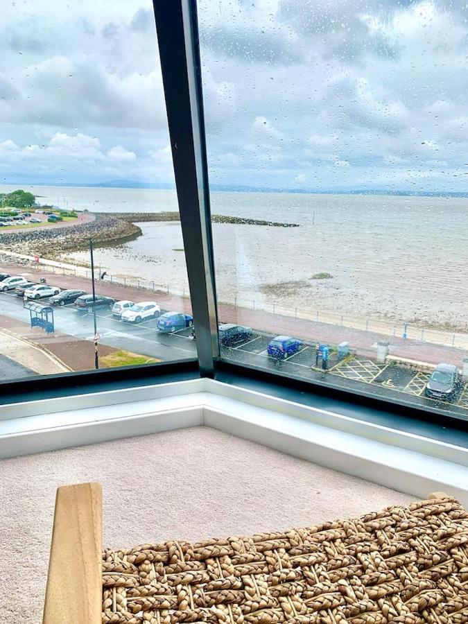 Lovely 2 Bedroom Modern Loft Apartment Sea View Morecambe Exterior foto